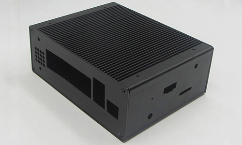 鋁型材運用在控制器電源外殼上的優勢有哪些?